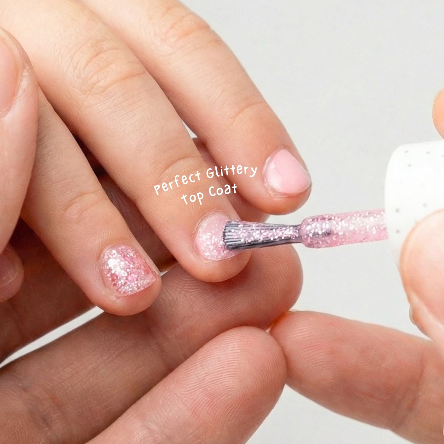 Happily Ever After Smalto per Unghie da 4 ml. removibile per Bambini